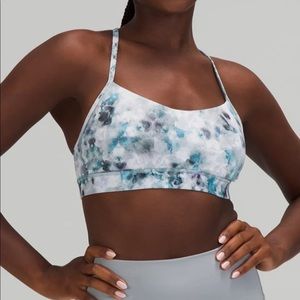 Lululemon flow Y bra